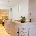 Le 21