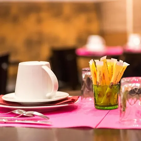 Hotel Le 21 Saint-Raphael (Var)