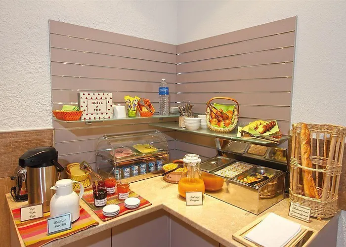 ル21 2* Saint-Raphaël