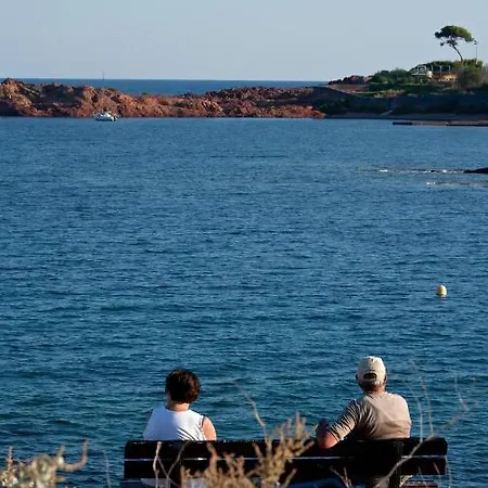 Le 21 Готель 2*