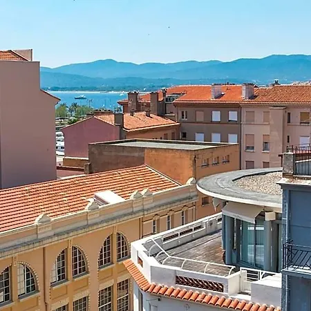 Le 21 Ξενοδοχείο 2*