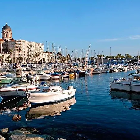 Le 21 Saint-Raphaël