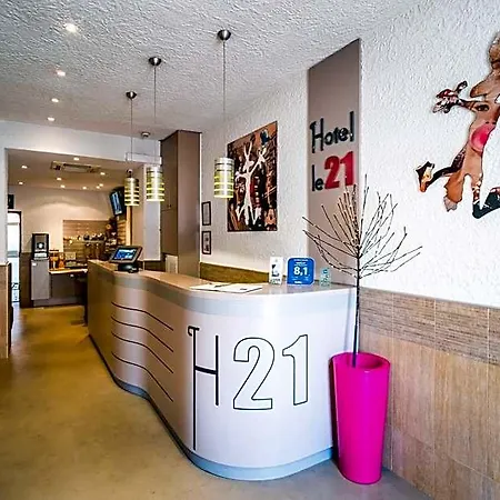 Le 21