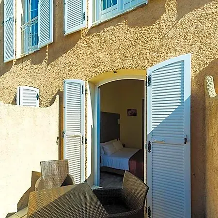 Le 21