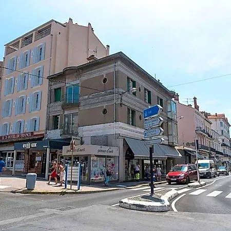 Le 21 Ξενοδοχείο